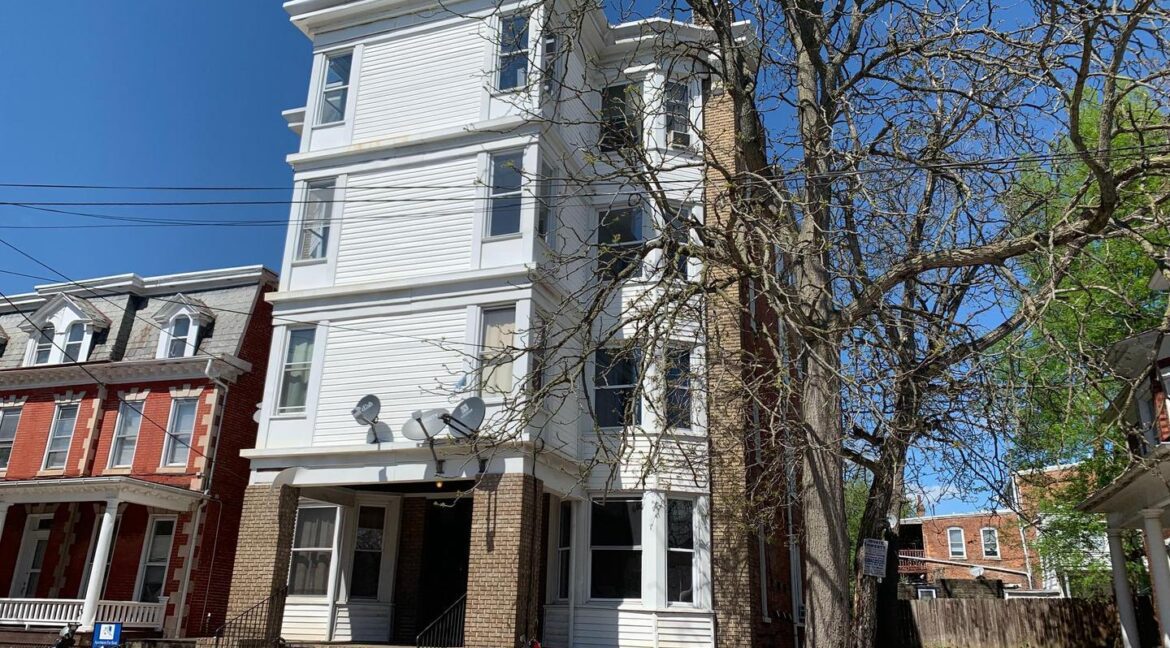 16 One Bedrooms apartment building in Hagerstown