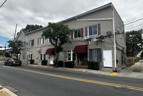 Eigth units apartment building in Hagerstown.