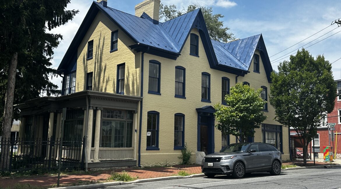 Historic Elliott-Bester House, Hagerstown Arts & Entertainment District, all-brick historic property, 18th-century architecture, professional offices, residential units, event space.