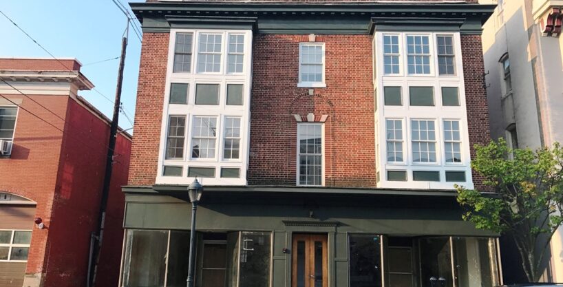 10 unit apartment building in downtown Hagerstown