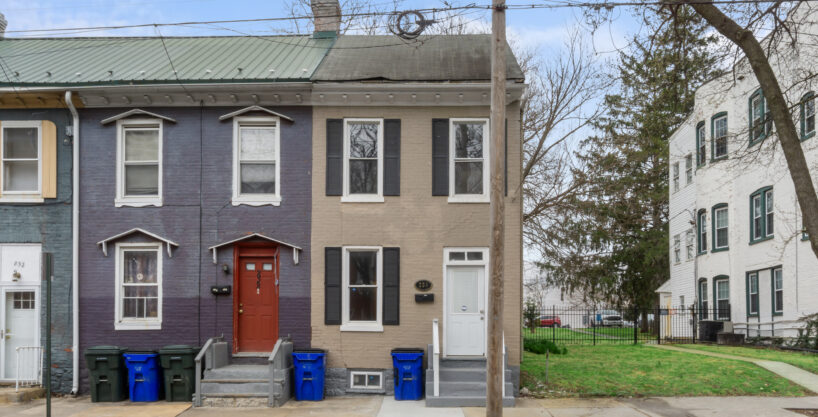 234 S Potomac St