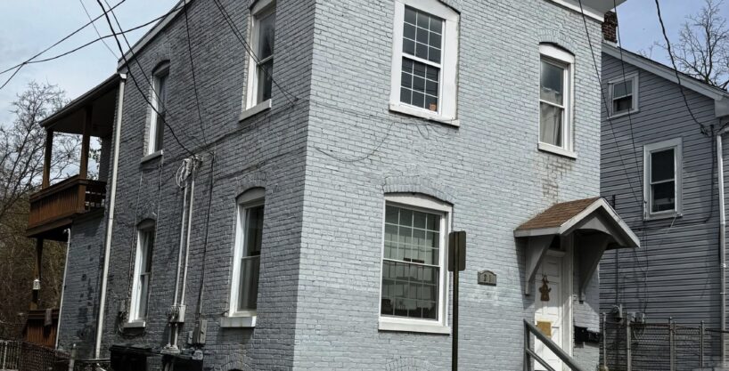 up-down duplex in Hagerstown